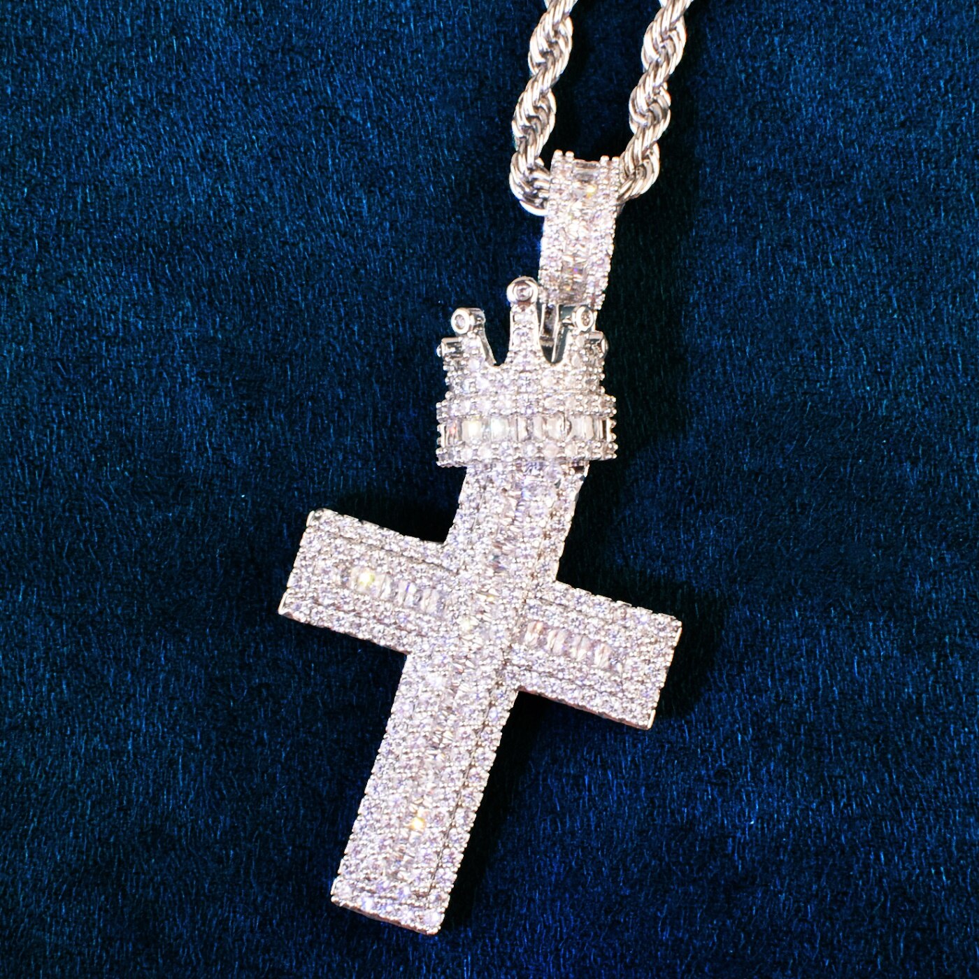 CUC Crown Bail Cross Pendant Necklace | Cubic Zircon Necklace