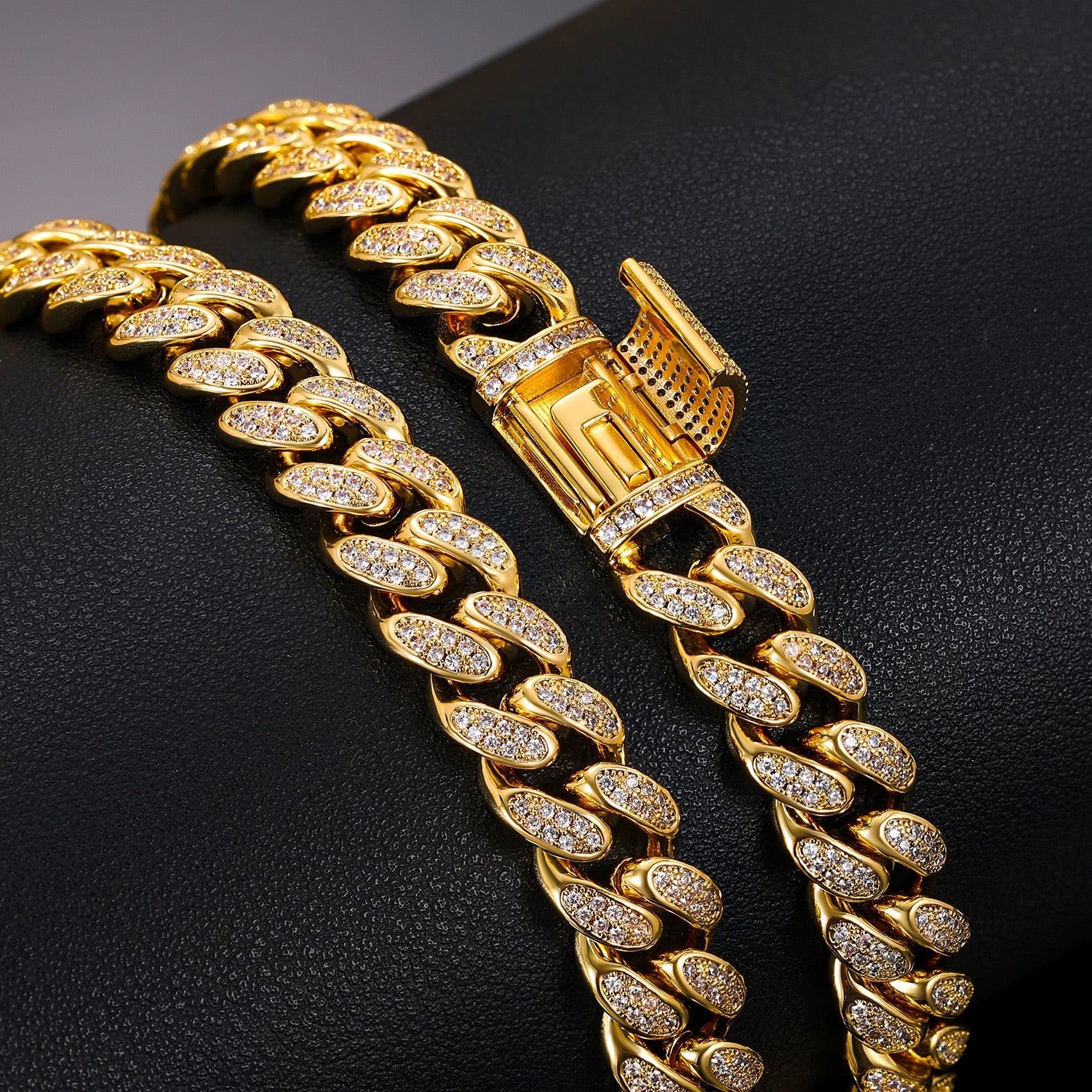 Cuban link chain on sale vvs