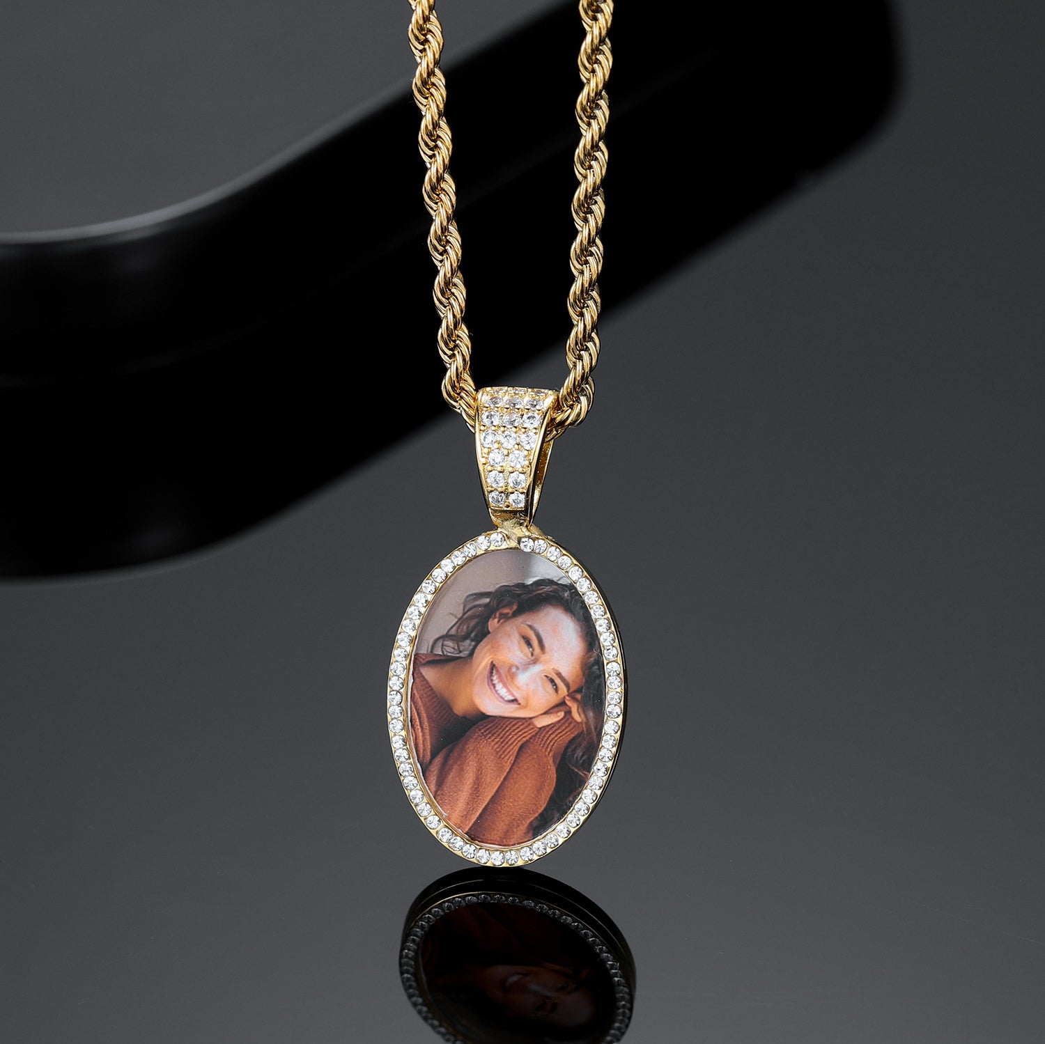 Necklace with deals a photo inside