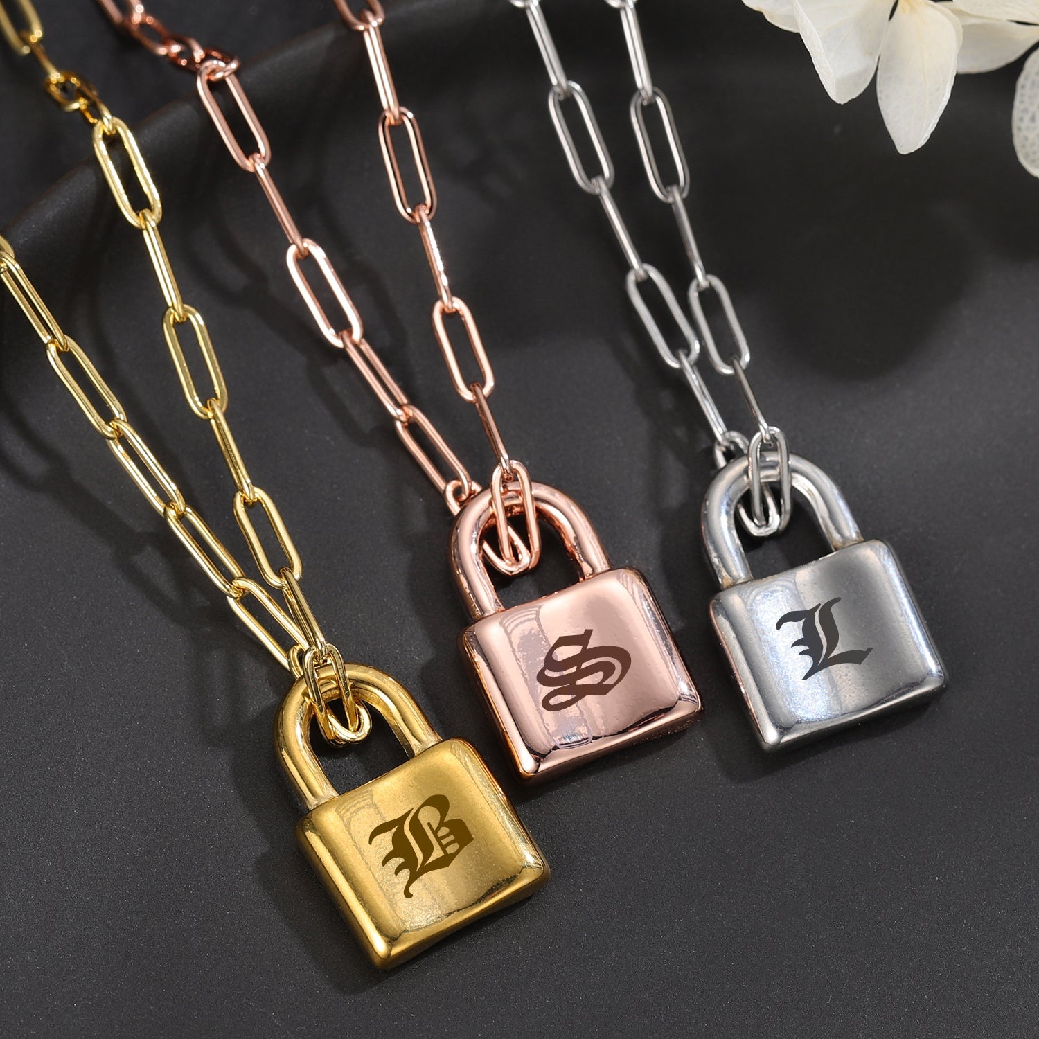 Hip Hop Necklace Lock QN20875 - Julri Box